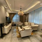 Villa nam viên nhà đẹp giá tốt dt 17m*16m phú mỹ hưng quận 7 nơi an cư lý tưởng lh 0969896977 tùng