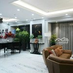 Cần bán gấp đập thông 2 căn góc r1 360m2 giá chỉ 40 tỷ tại royal city