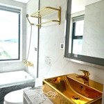 Cần cho thuê căn hộ 1 pn quận sơn trà view sông ,full nội thất luxurry ,giá 8 triệu lh 0766827957