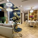 Vinhomes central park bán 3 phòng ngủ nhà đẹp view sông 12tỷ9. l/h 0946789810