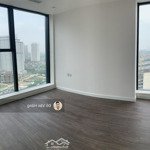 Bán căn góc 3 ngủ 97m2 tầng cao + view thành phố sunshine city