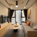 Chính chủ cần bán chung cư 62m2, 2pn, 2wc, chung cư 60b nguyễn huy tưởng, full nội thất