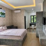 Căn góc vip biển! bán tòa 2mt chính hữu, q. sơn trà, 200m2 x 6 tầng , 37 tỷ (doanh thu 200 tr/th)