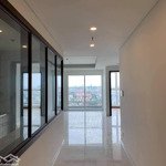 Cho thuê căn hộ 3 ngủ 120m2 nguyên bản cđt tầng cao view thoáng giá bán 24 triệu/tháng liên hệ: 0969866063