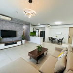 Duy nhất 1 căn riviera point 2pn full nt rẻ nhất thị trường giá 17tr/th . lh : 0909854236 tiên