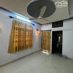 Bán nhà, lô nhì trần xuân soạn, quận 7, 2 tầng, 160m2, hẻm 4m, dòng tiền 300m/năm , 8.xx tỷ