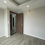 Bán căn hộ homyland riverside ngay mặt tiền nguyễn duy trinh,95m 3pn2wc căn góc nhà mới 0915698839