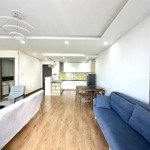 Cho thuê căn hộ orchard parkview gần sân bay 88m2, 2 phòng ngủ giá bán 21 triệu/tháng view cao