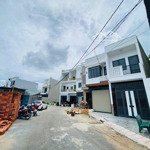 Chủ gởi bán đất góc 2 mặt tiền dt: 123m2 (ngang 8m) kdc hoàng minh chánh p. hóa an giá chỉ 3 tỷ 500