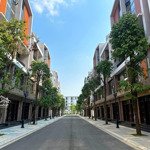 Bán Hàng Hot: Shophouse Tại The Crown - Vinhomes Ocean Park 3, 54M2, 7,5 Tỷ Vnd