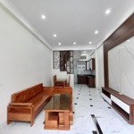 Chuyển nơi ở rộng hơn, cần bán nhà để giá tốt 33m2x4tầng, 70m ra mặt phố phú lương, gần ubnd phường