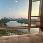 Hàng hot bán căn hộ 3 phòng ngủtại riverside residence layout đẹp 14,2 tỷ thương lượng. lh lan 0906743166