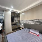 Bán biệt thự 4 tầng trung tâm quận ba đình. diện tích sổ đỏ: 130m2, lô góc. vị trí đẹp. giá rẻ