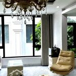 Biệt thự vip phân lô phố hựu, long biên - 2 ô tô tránh, thang máy cao cấp, kinh doanh đỉnh cao