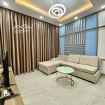 Bán nhanh căn hộ 2 phòng ngủmidtown m7, pmh, q7. 80m2. nhà đầy đủ nội thất