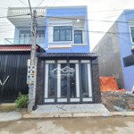 Bán nhà 1 trệt 1 lầu 72m2 3ty250 tl gần vincom dĩ an. cách đường đt743c chỉ 100m p.tân đông hiệp