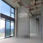 Mới nhất 19/06 penthouse lớn nhất opera 437m2. trần cao 6m2 kèm sân thượng