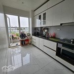 Bán nhà chung cư hoàng cầu, 60m2, 2 ngủ, 2 thoáng, nhỉnh 4 tỷ