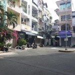 Hẻm siêu thoáng rộng 134 thành thái, mịn như sân bay, xe sang ngủ nhà, đậu xe thoải mái, 59m2 sổ a4