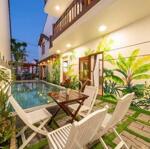 Villa đẳng cấp thượng lưu - view biển - dòng tiền - khách tây tấp nập.