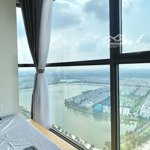 Cần bán căn hộ 3 ngủ 80m2 view biển tại masteri water front giá 5,x tỷ