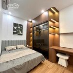 Bán nhà riêng tại phố cát linh, 4,55 tỷ, 30m2, 4 tầng, 3pn, 3pt