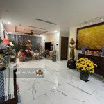 Bán căn hộ chung cư 116m2/ 3 phòng ngủtại sunshine city hà nội