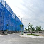 Siêu phẩm duy nhất tại bình sơn ocean park: 6,8 tỷ vnd, 360m2, 1 trệt, 3 lầu, 1 tum