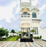 Villa siêu đẹp tặng full nội thất vali vào ở ngay