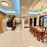 Bán biệt thự phố bùi xuân phái,, 200m2, ô tô tránh, ở, kinh doanh, 48 tỷ, 0903784368