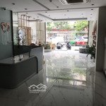 Cho thuê nhà mặt phố thiệu việt vương: dt 140m2 x 2 tầng, mt 6m nhà mới, thông sàn, giá: 52 tr