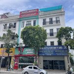 Chính chủ bán gấp nhà phố nguyễn tuân, thanh xuân 110m2 7tầngmặt tiền7,5m thang máy 39 tỷ liên hệ: 0939760222