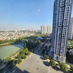 Cho thuê 6 tháng căn 3 phòng ngủtòa a full nội thất, view công viên. miễn phí gửi xe, sẵn slot hầm