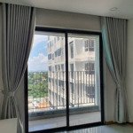 Chính chủ cần bán căn bcons 2 pn 51m2, full nội thất giá 1.750 tỷ. view lanmark 81, cực kì mát.