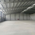 500m2, 1000m2 kho xưởng khu vực cự khối cần cho thuê, container đỗ, 80k/m