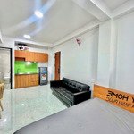 Dạng phòng studio bancol , cửa sổ , 1 phòng ngủ nằm ngay gần chợ hoàng hoa thám