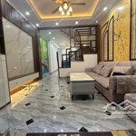 Bán nhà đẹp tại đường trường chinh, 7,8 tỷ, 38m2, 6 pn, 5 tầng, view đẹp