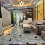 Chính chủ cần bán nhà 4 tầng - lô góc 2 thoáng - ngõ rộng - gần phố - 34m2 - 4,75 tỷ - quang trung