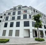 Chính chủ bán căn shophouse khu đô thị mới kim chung -188m2. lh:0931351494.