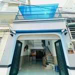 Bán nhà 307/7/8 nguyễn văn khối p8 1 lầu 3pn 2wc nội thất đầy đủ hxh cách mặt tiền 30m