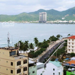 Bán căn hộ 3 phòng ngủ, view biển chung cư uplaza nha trang, cách biển chỉ 50m, giá siêu tốt