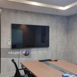 Cho thuê văn phòng sẵn nội thất 200m2 phạm hùng, giá chỉ 48tr/tháng