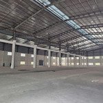 Cho thuê trong kcn tân đô - hải sơn - dt 7.000m2 (kho 4.500m2) - giá 345 triệu/tháng