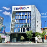 Bán toà building mt nguyễn thị minh khai, quận 1, dt 10 x 20m, hđt 633triệu/th