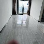 Cho thuê căn hộ bcons polygon 2pn trang bị gần full nội thất giá 9tr, nhà mới có thể ở ngay