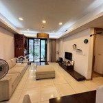 (bán gấp ) căn hộ dolphin plaza 138m2/ 3 phòng ngủsẵn sổ full đồ view yên tĩnh liên hệ: 0989941556