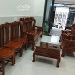 Cho thuê gấp nhà riêng 4 pn, 4 wc tại đường đông hưng thuận, chỉ 12 triệu