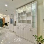 Bán căn hộ 2 phòng ngủ giá tốt nhất tại vinhomes central park, giá 7,9 tỷ vnd, 79m2 l/h 0946789810