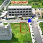 Bán lô góc 2mt đối diện trường học (111m2 giá 1tỷ chẵn) - ngay đức hoà long an