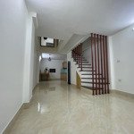 Chủ mót bán, 45m2, ô tô gần cửa, trung tâm gần trường, chợ, hưởng trọn tiện ích kđt